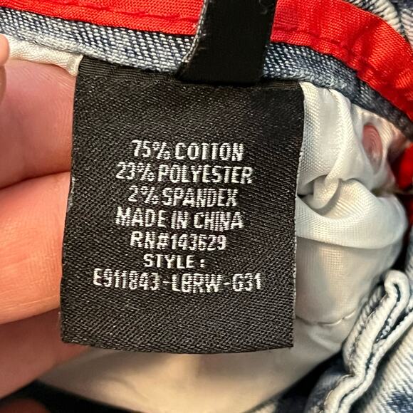 Encrypted Men’s Graffiti Acid Wash Denim Shorts Size 34 Jorts Mushroom Urban - Picture 6 of 8